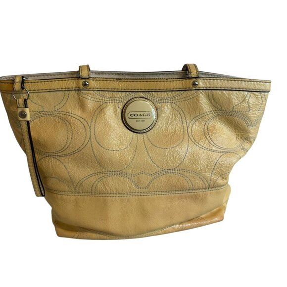 Coach Leather Tote Purse yellow patent Signature Embossed Logo F15142 - Picture 3 of 8